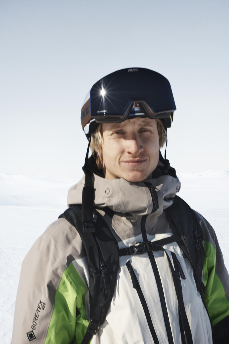 PEAK FW24 SKI VERTICAL EP 07.jpg.cq5dam.web.1200.1200